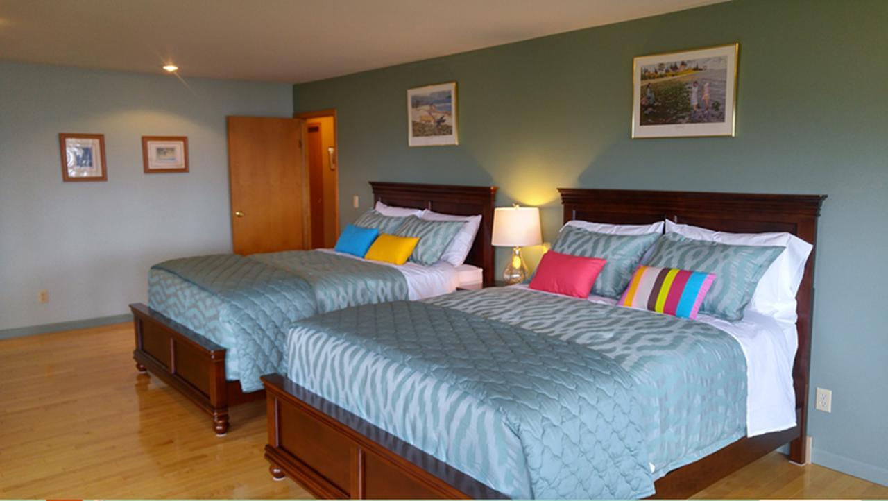 Sunshine Coast Treetop B&B Sechelt Esterno foto